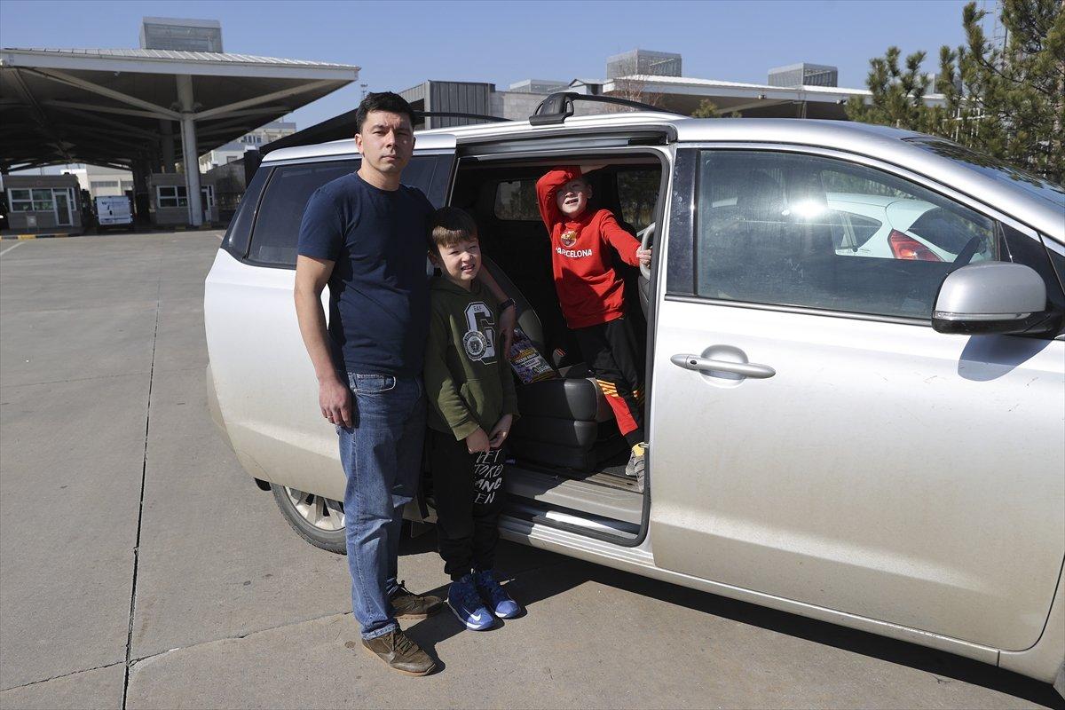 Ukrayna'dan ayrılanlar Türkiye'ye gelmeye başladı