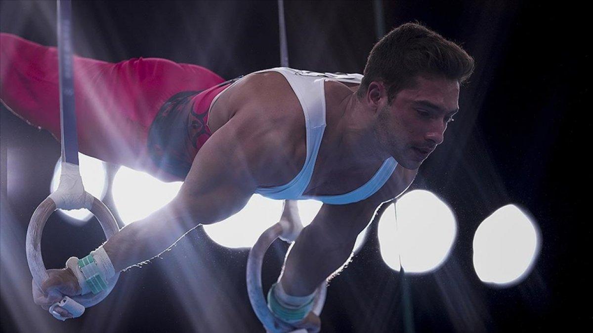 Milli jimnastikçi İbrahim Çolak, Dünya Kupası'nda altın madalya kazandı