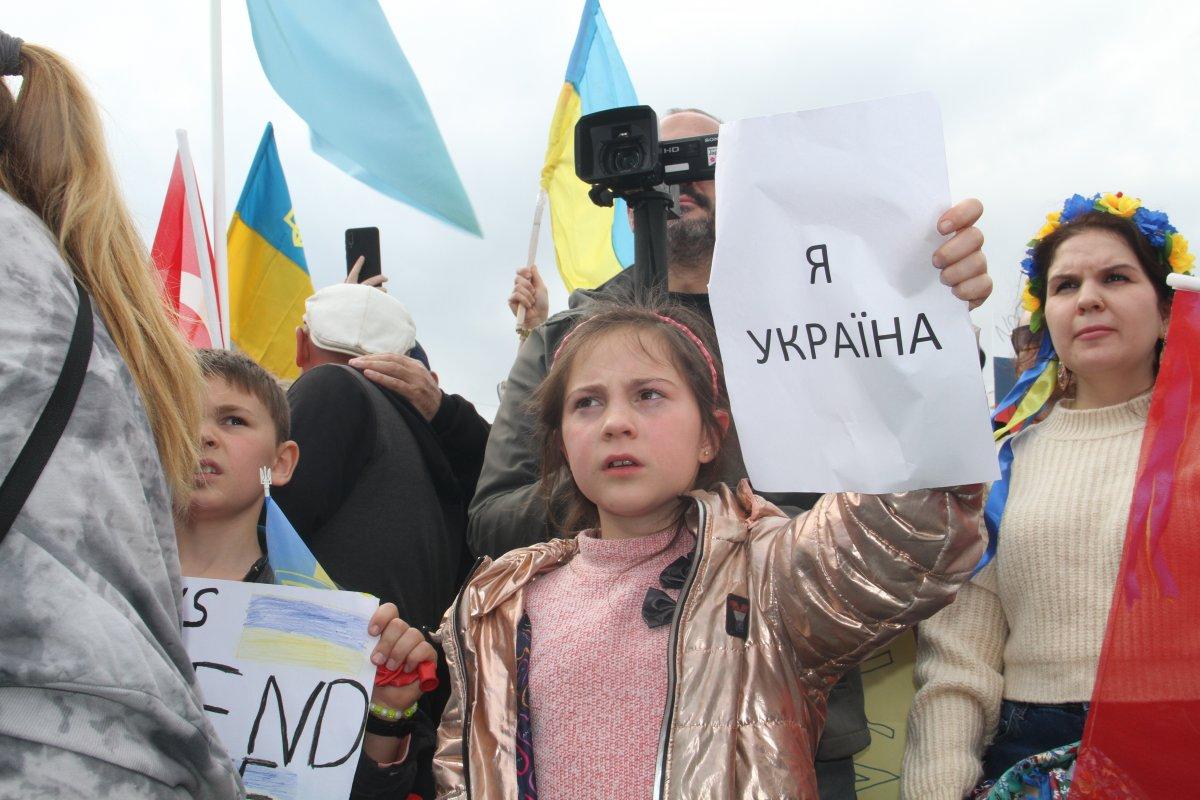 Antalya’daki Ukraynalılardan Putin’e kınama