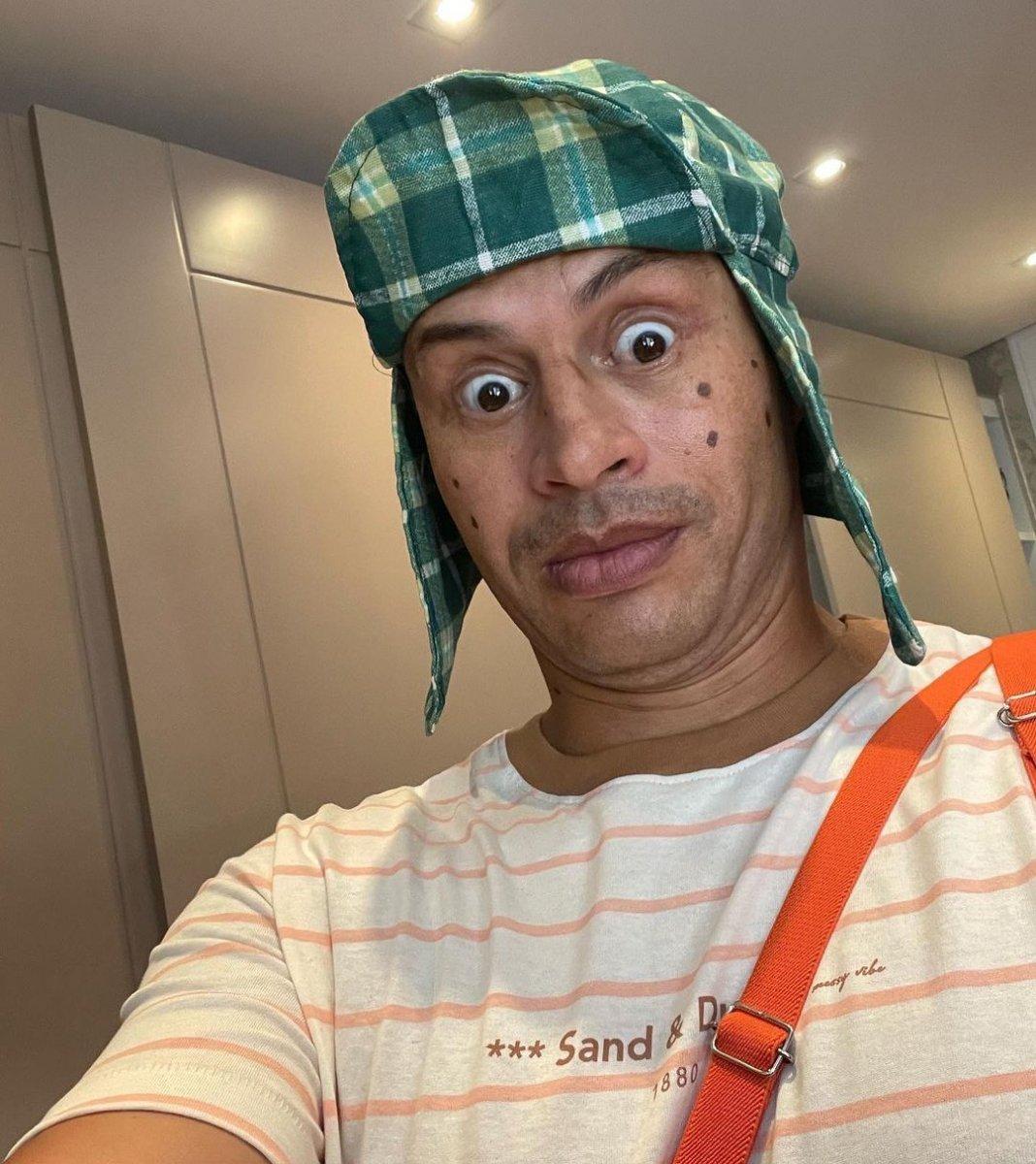 Alex de Souza'dan kostümlü paylaşım