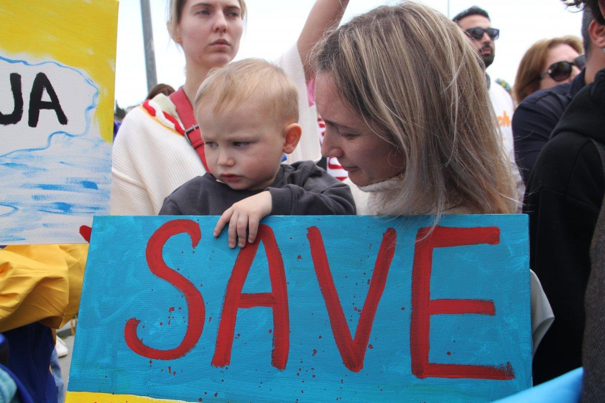 Antalya’daki Ukraynalılardan Putin’e kınama