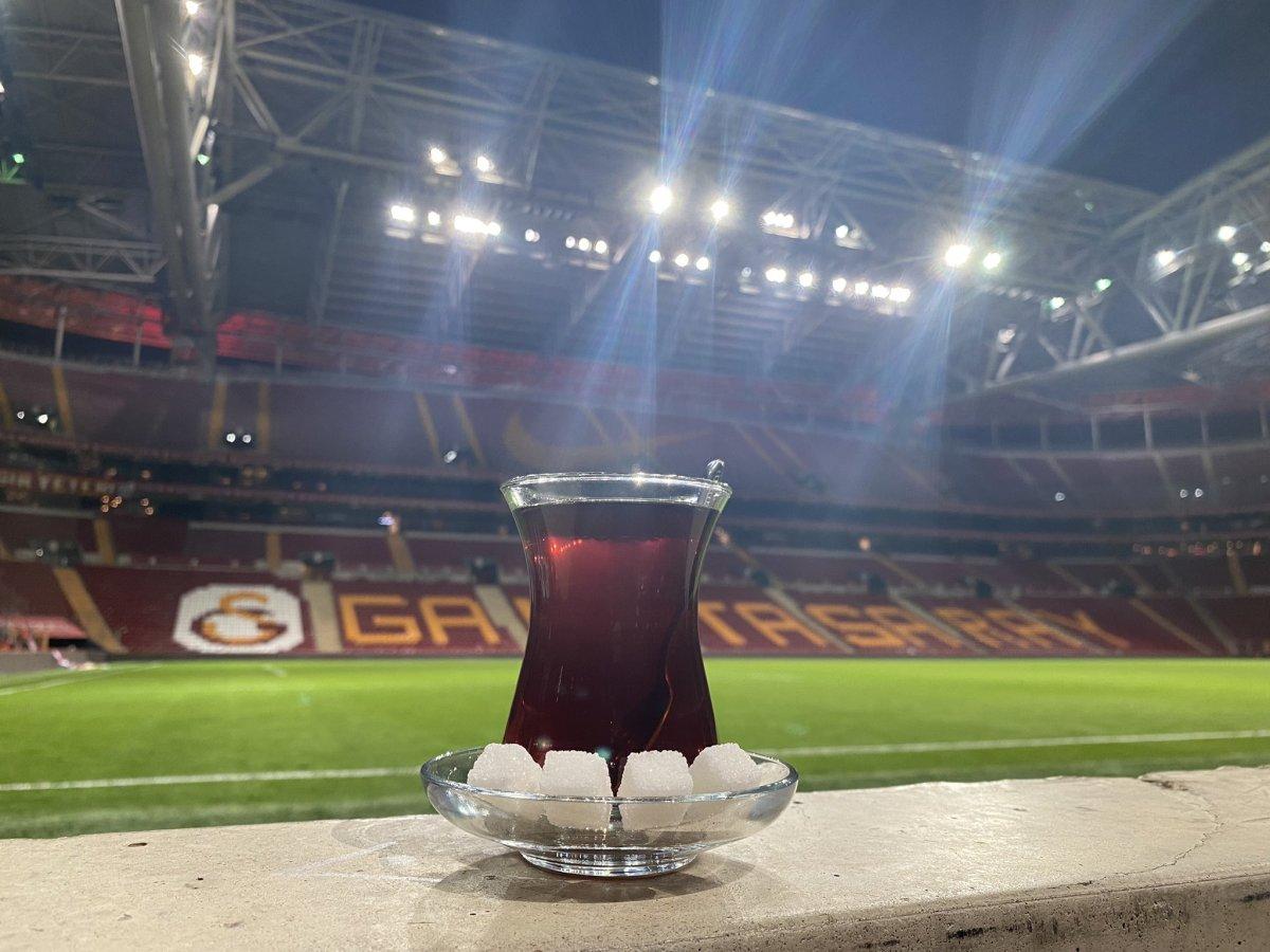 Galatasaray'dan Rizespor'a gönderme