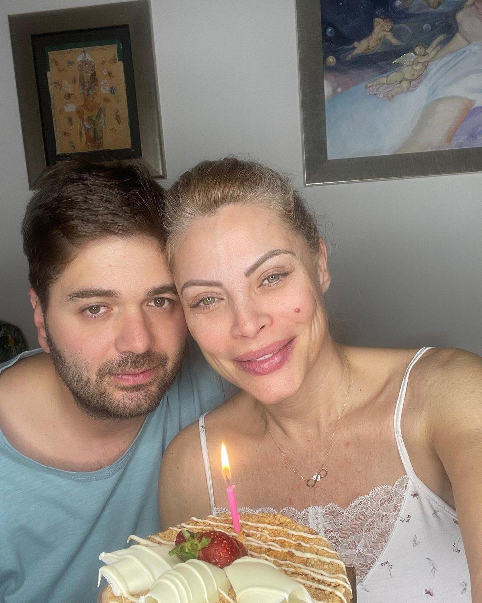 Seray Sever üzücü haberi verdi: Babamı bize bağışla