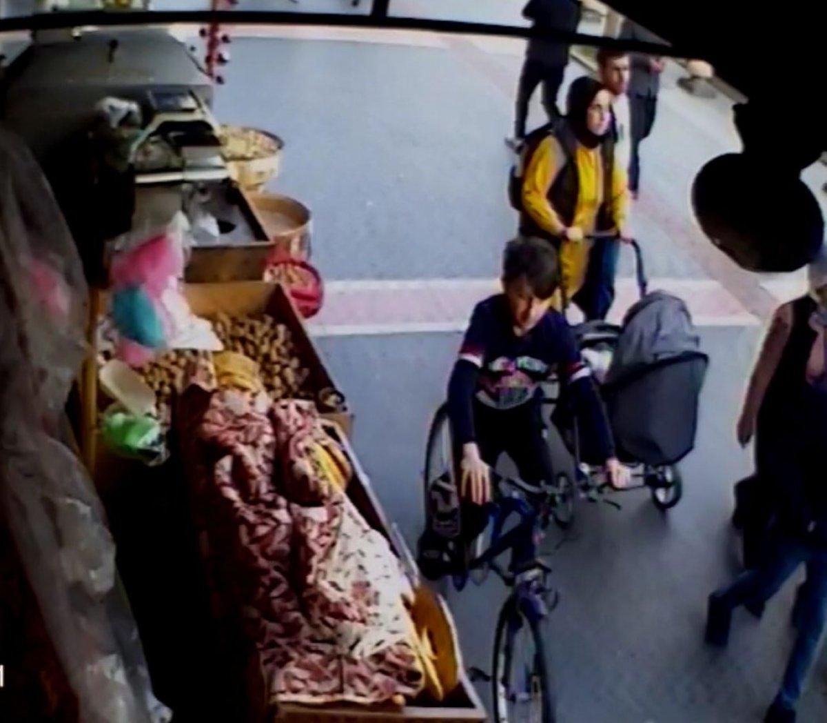 Batman'da hırsız, kadının telefonunu cebinden çalıp kaçtı