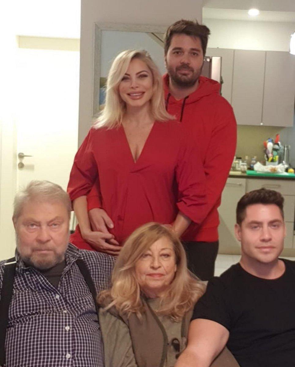 Seray Sever üzücü haberi verdi: Babamı bize bağışla