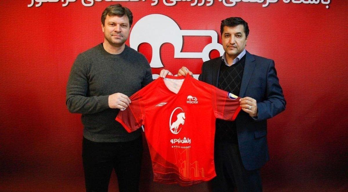 Ertuğrul Sağlam, Tractor'e imza attı