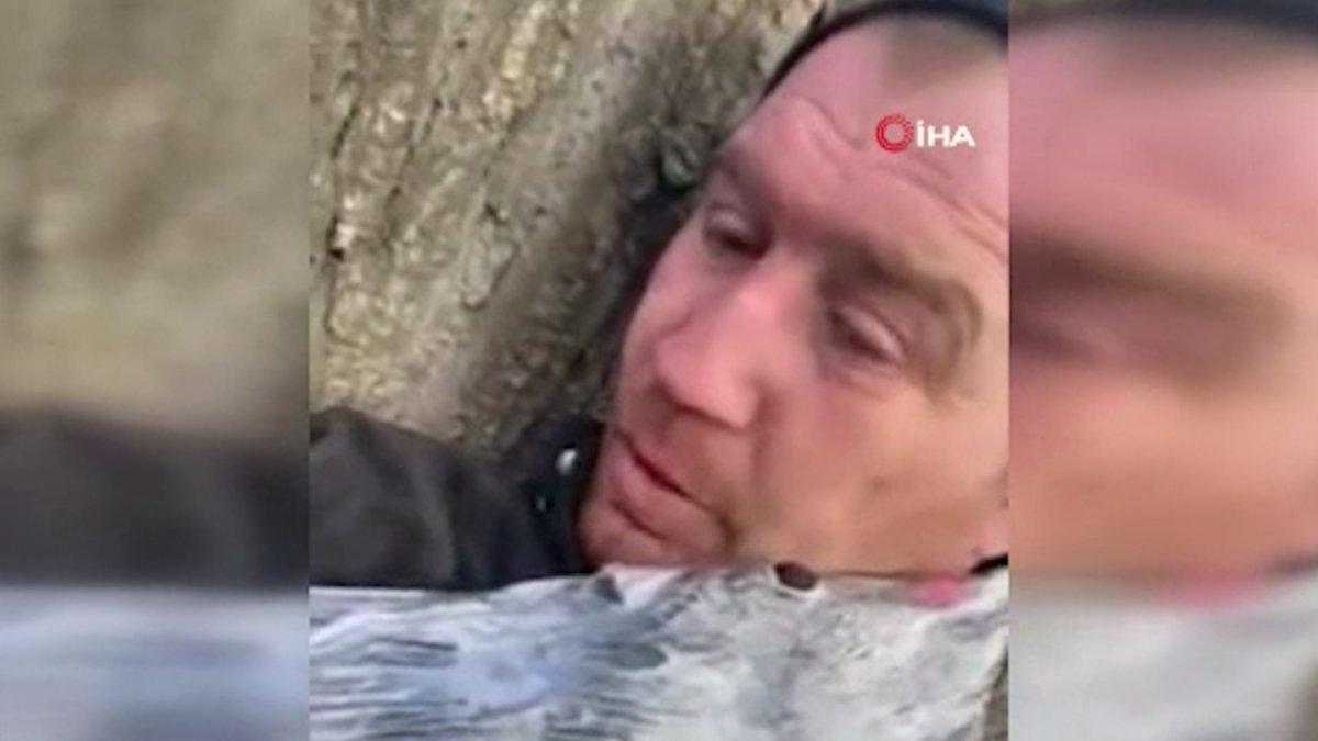Ukraynalılar Rus vatandaşını streç filmle ağaca bağladı