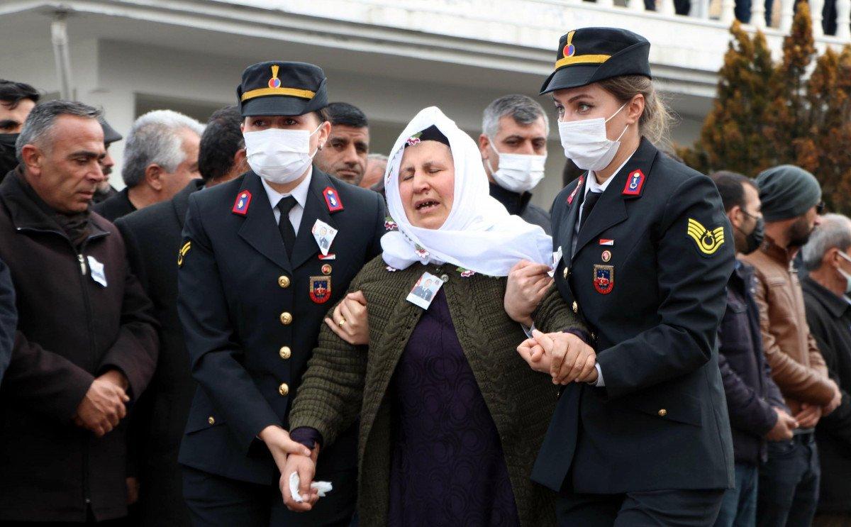 Hakkari’de şehit düşen Mürsel Sunal’a veda