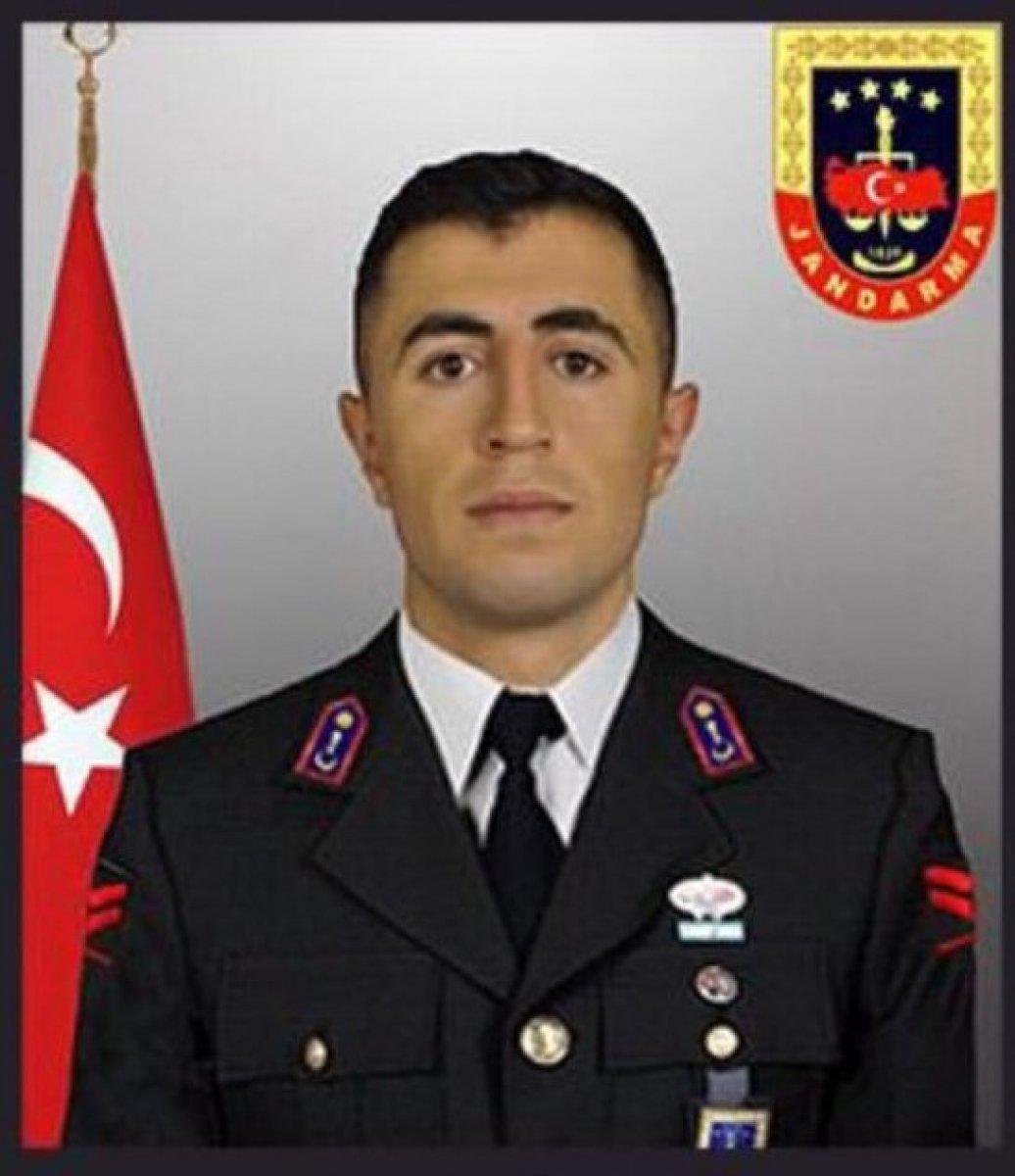 Hakkari’de şehit düşen Mürsel Sunal’a veda