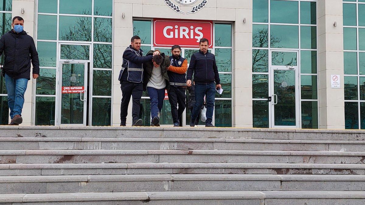 Tekirdağ'da 3 çocuğunun annesini 5 yerinden bıçakladı