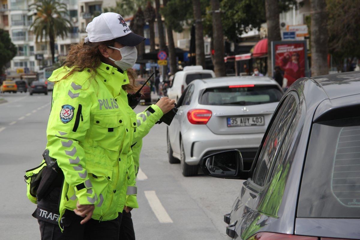 İzmir’de MOBESE’ye yansıyan kazalar