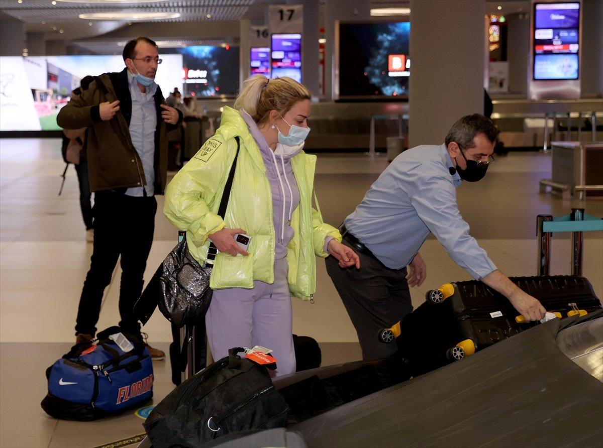 Ukrayna seferberliği: 8 bin 50 Türk vatandaşı tahliye edildi