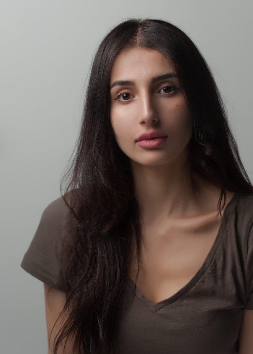 Filistinli göçmen Etaf Rum, kendi tecrübelerini yazdı: Kadının Sesi Yok