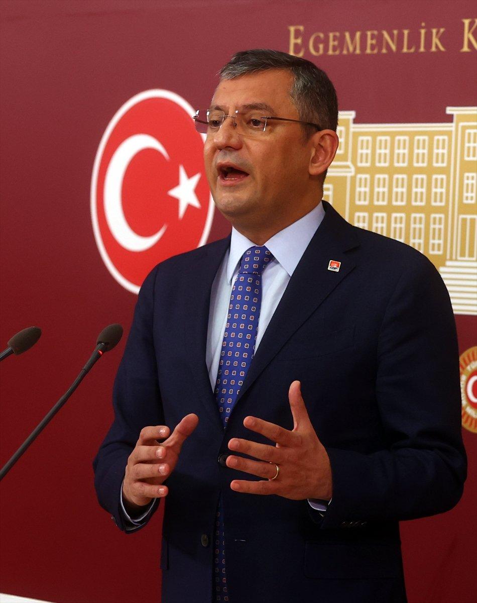 Özgür Özel: Bildiriye imza atan 104 amiralden özür dilenmeli