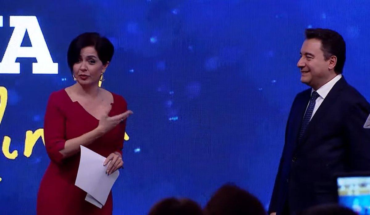 DEVA Partisi'nin programını Özlem Gürses sundu