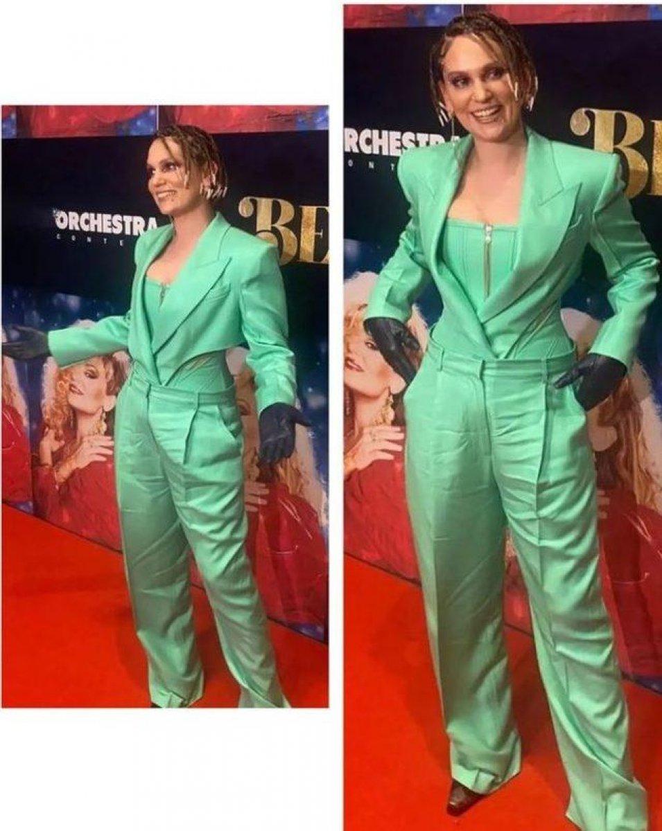 Farah Zeynep Abdullah'ın ütüsüz pantolonu beğenilmedi