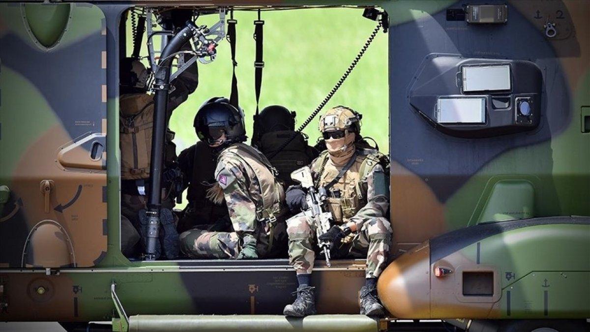 Fransa, savaşmak için Ukrayna'ya gidecekleri takibe aldı