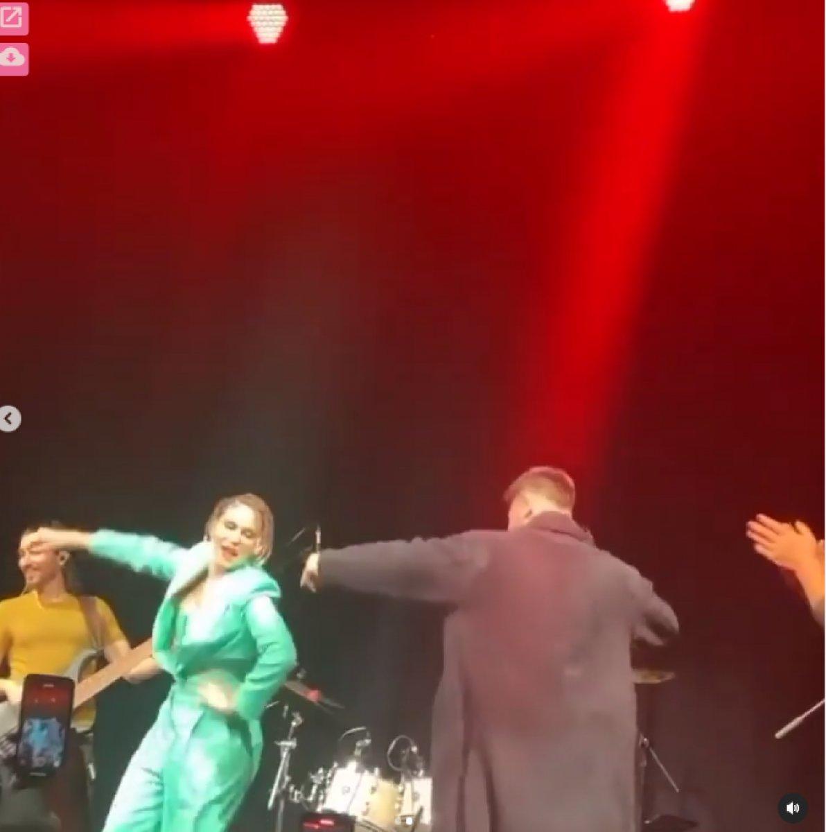 Farah Zeynep Abdullah'ın ütüsüz pantolonu beğenilmedi