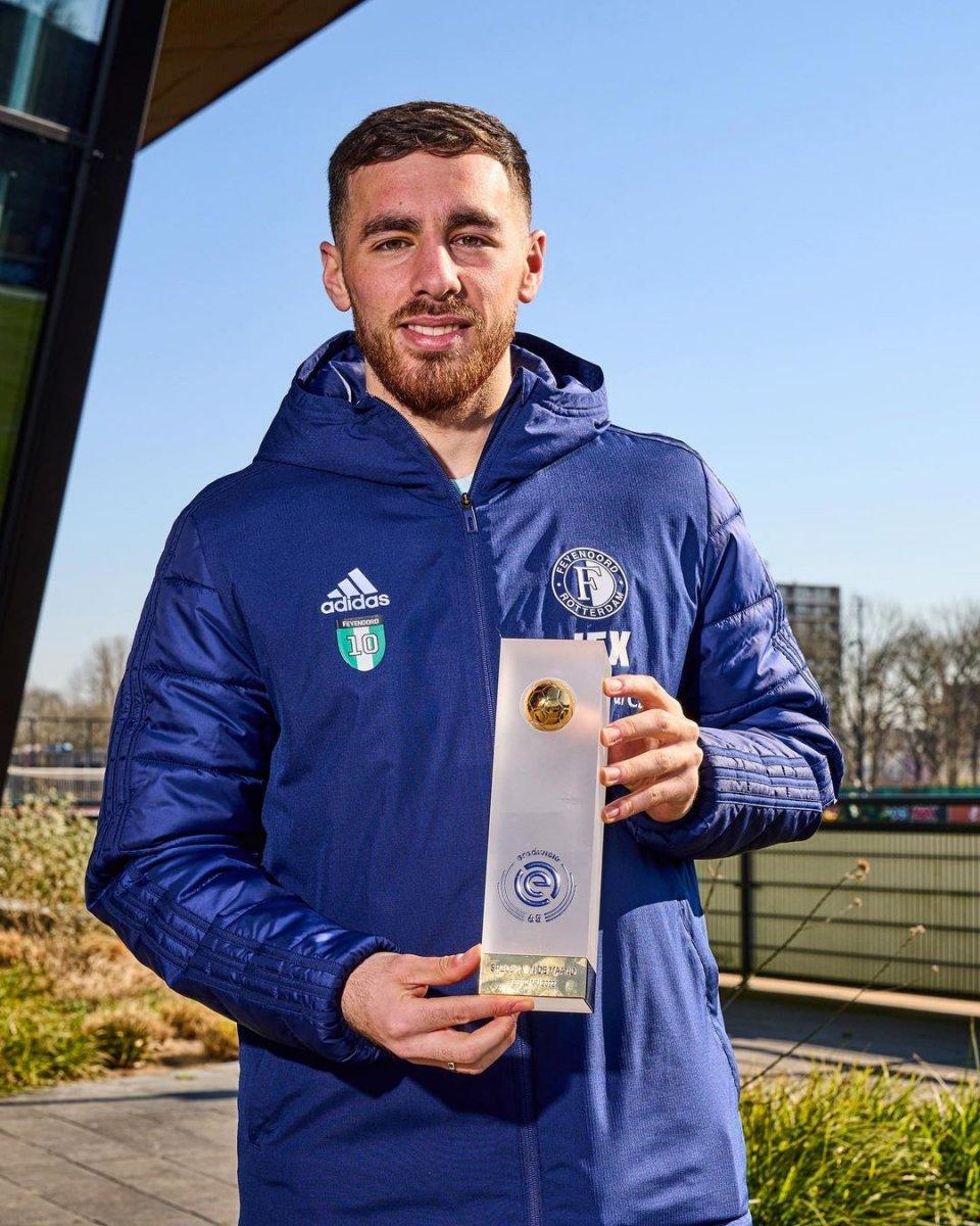 Hollanda'da ayın oyuncusu yine Orkun Kökçü