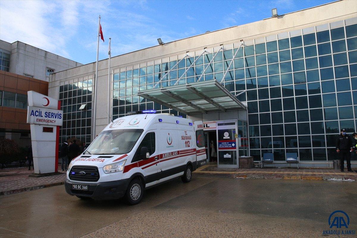 Tokat'ta askeri araç devrildi: 1 asker şehit 3 yaralı