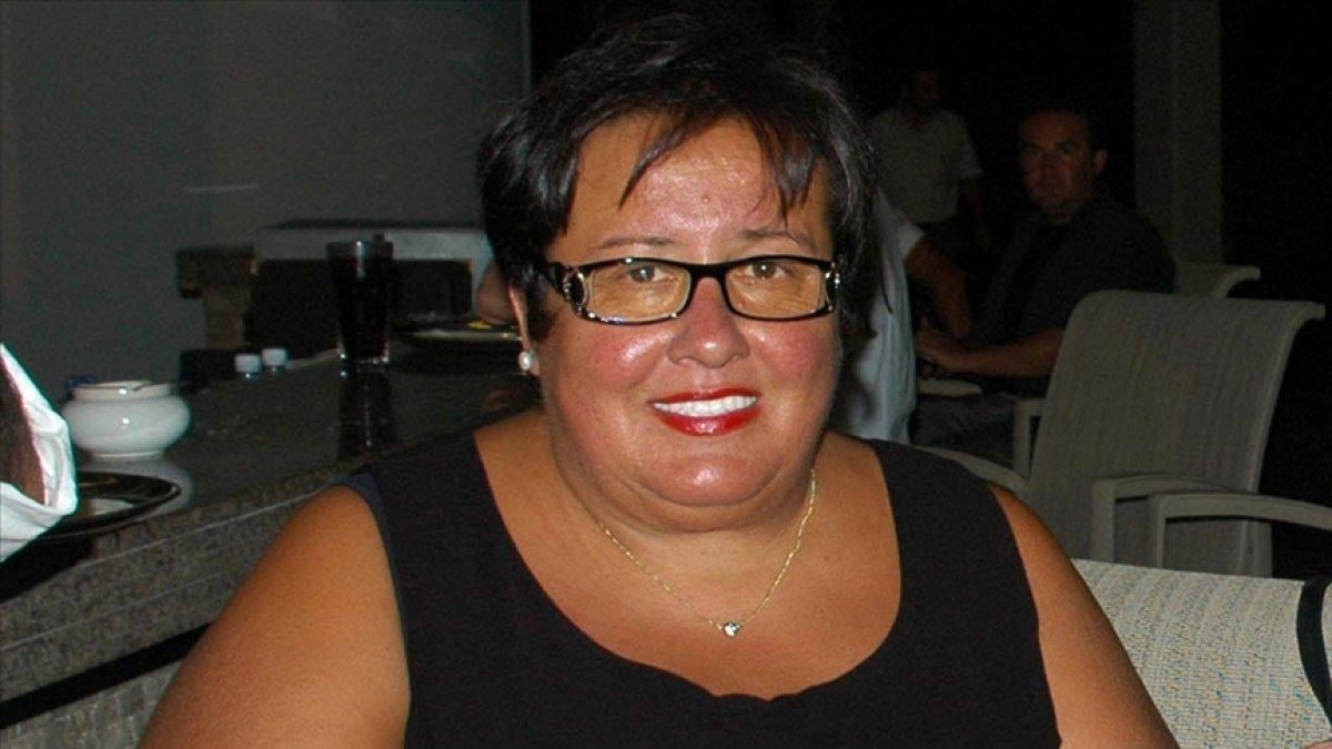 Akrep Nalan'ın köpeği yürekleri burktu