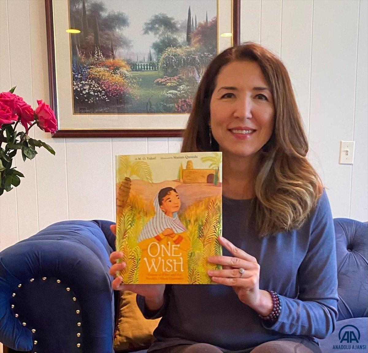 El-Fihri'yi anlatan Türk yazar ABD'de en çok satanlar listesine girdi