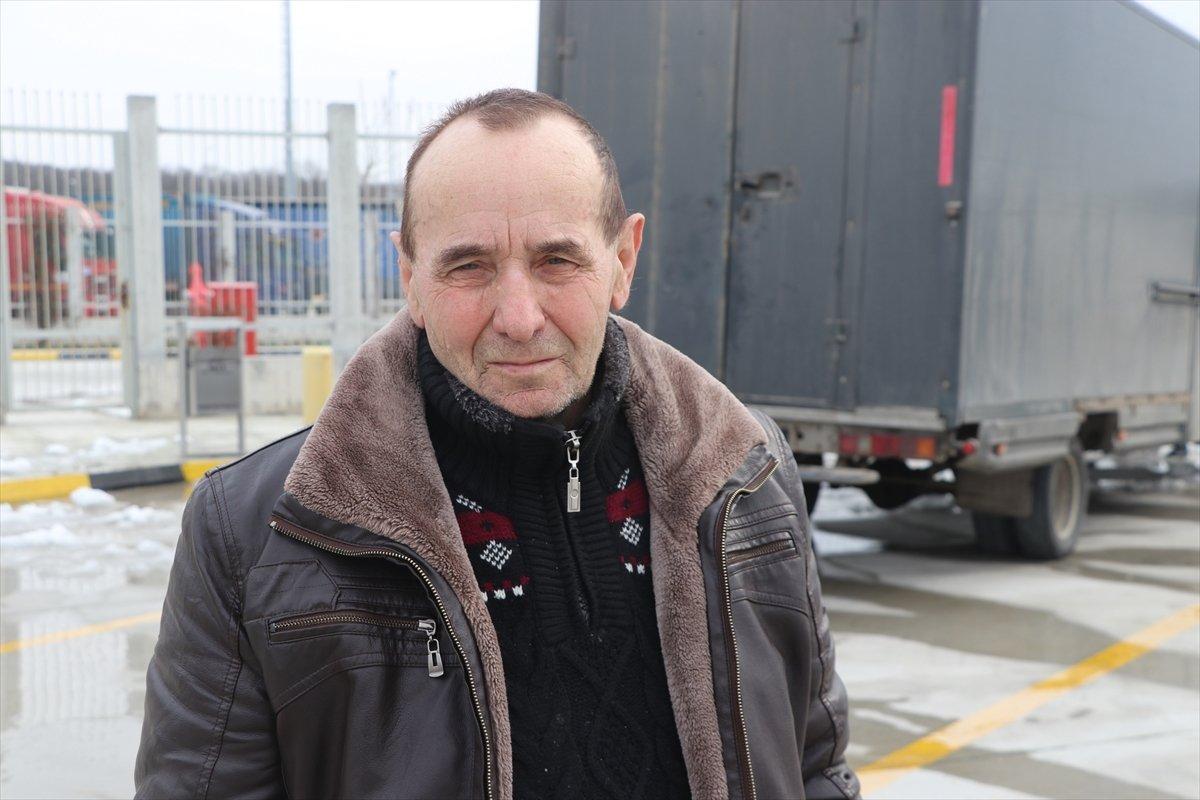 Ukrayna'dan dönen Azerbaycanlılar Türkiye'ye destekleri için minnettar