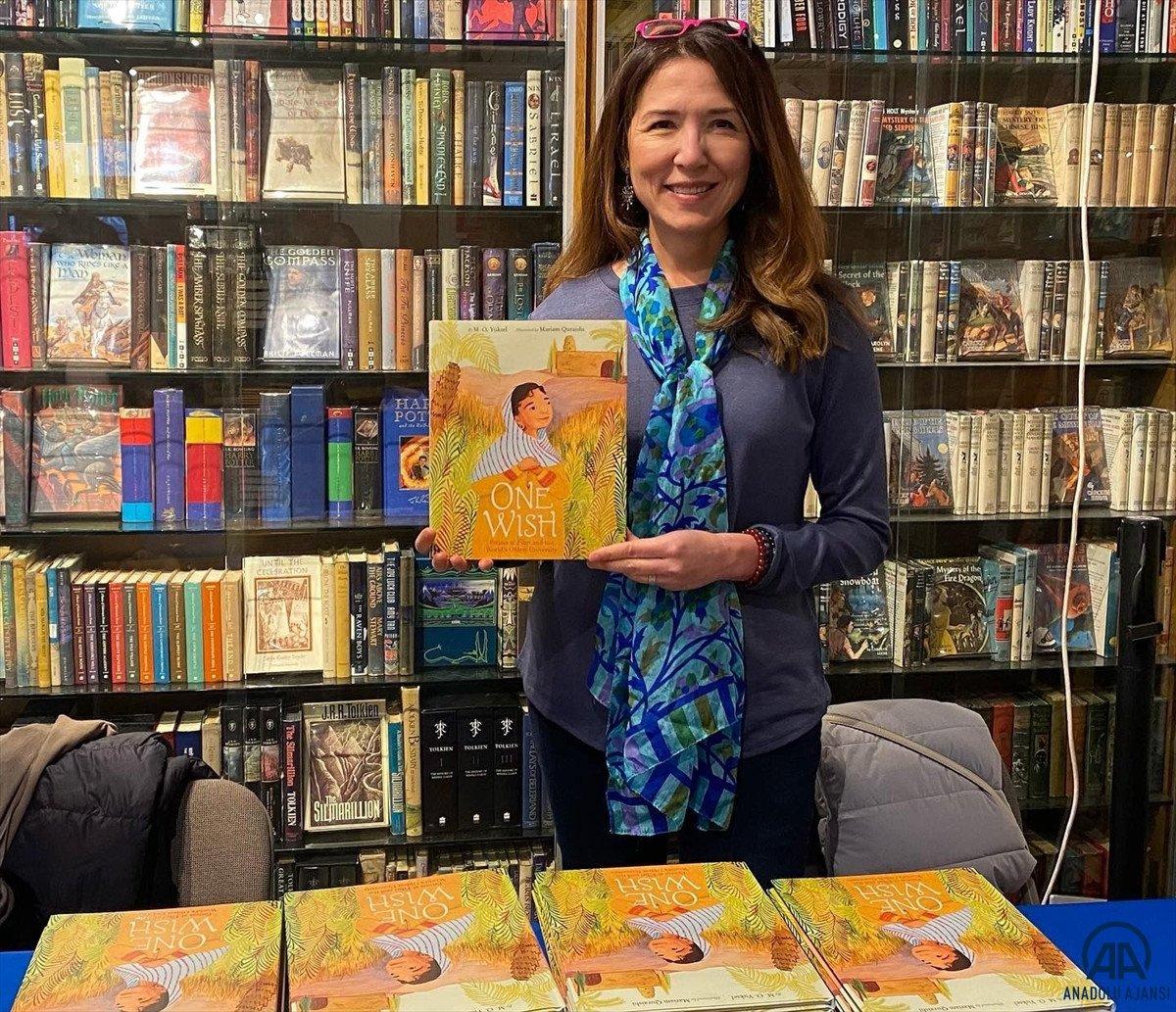 El-Fihri'yi anlatan Türk yazar ABD'de en çok satanlar listesine girdi