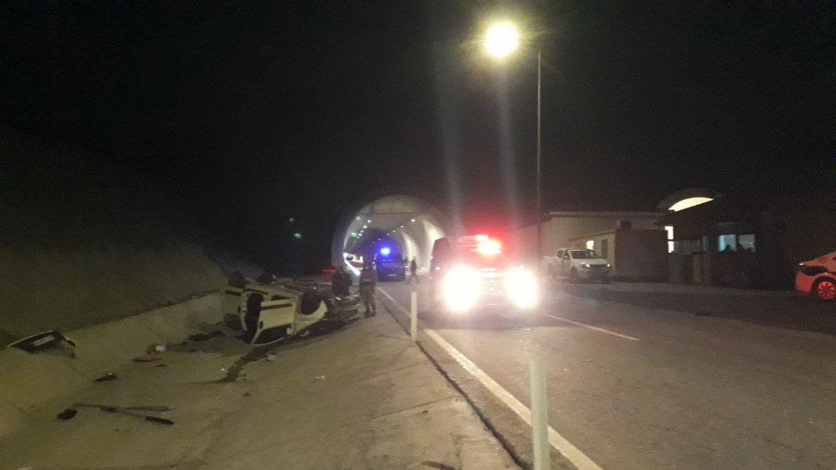 Malatya'da araç şarampole devrildi: 2 ölü