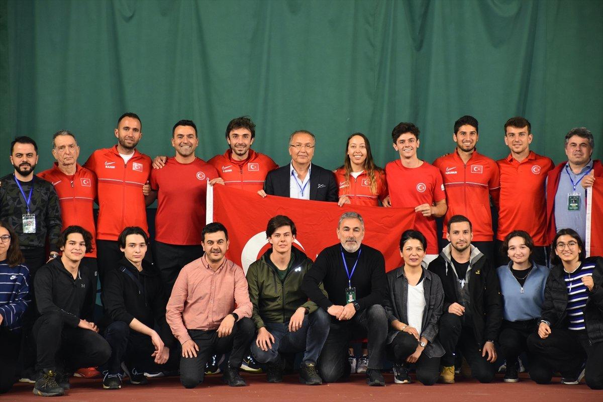 A Milli Erkek Tenis Takımı'ndan tarihi başarı