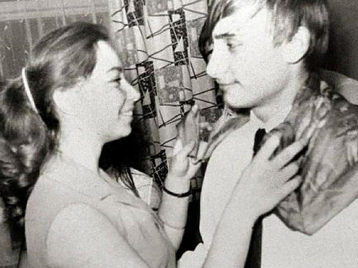 Vakanüvis, Zelensky ve Putin'in devlet başkanlığına giden sürecini yazdı