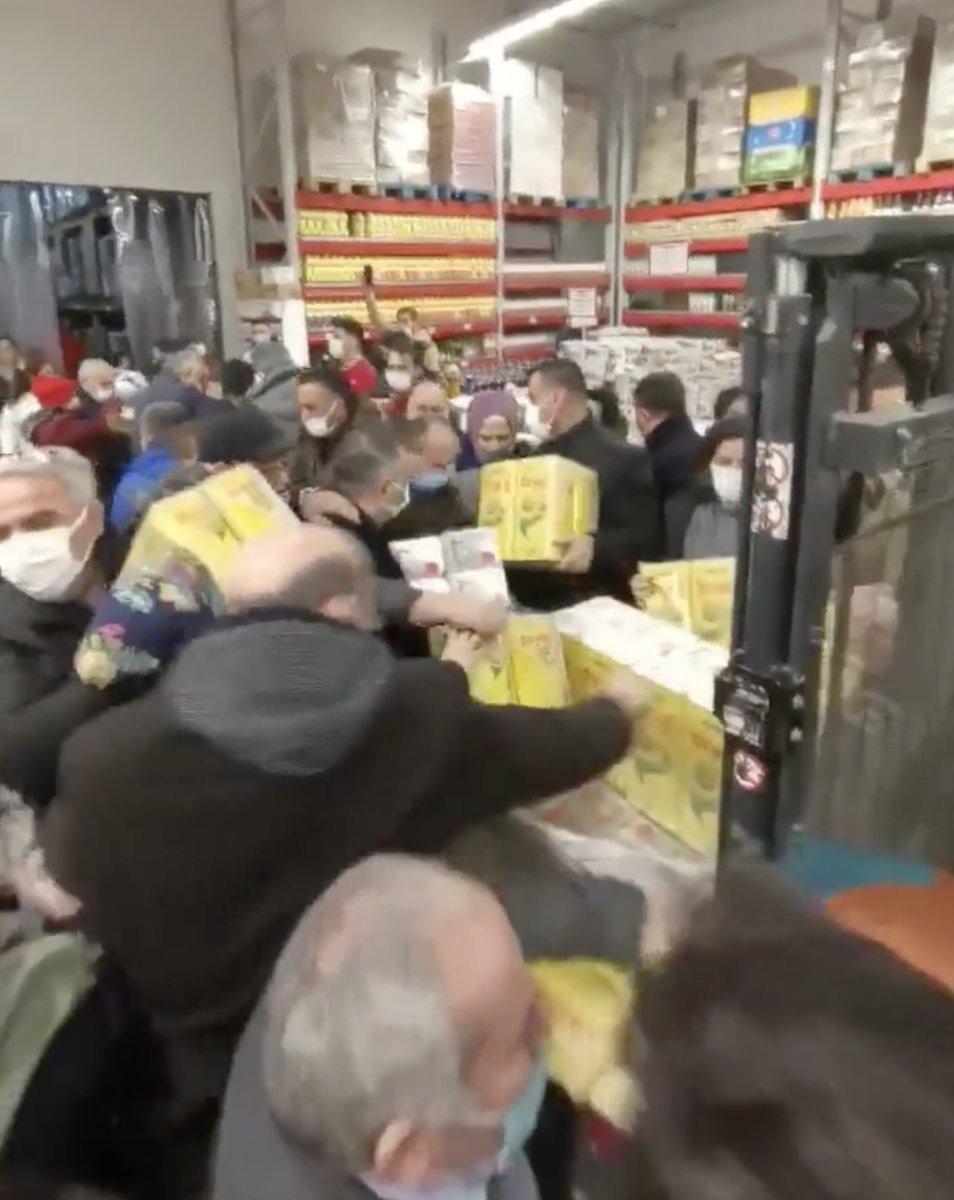 Bakan Vahit Kirişçi: Ülkemizin yeterli ayçiçeği yağı stoku bulunmaktadır