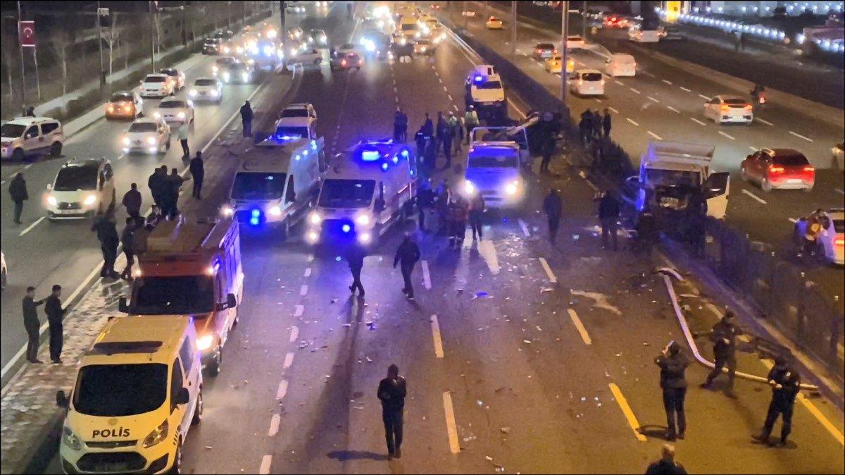 Diyarbakır'da zincirleme kaza: 1 ölü 4 yaralı