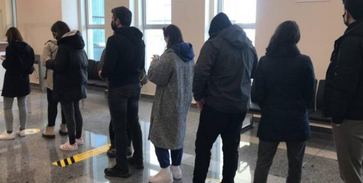 Ukrayna'dan tahliye edilen Türklerin sayısı 12 bini aştı