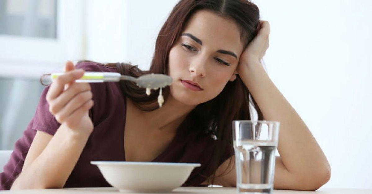 Yemek sonra şişkinlik, ağrı ve bulantı gastroparezis habercisi olabilir