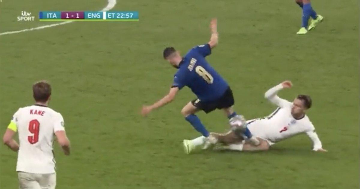 Avrupa'da İrfan Can'ın pozisyonunun benzerlerine sarı kart verildi