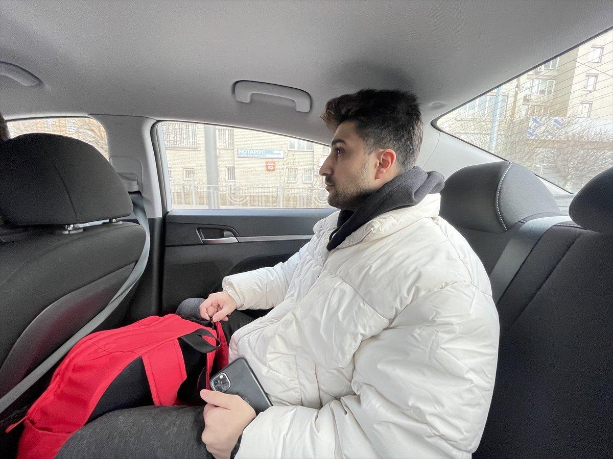 Ukrayna'da muhabirler, sığınakta mahsur kalan öğrenciyi kurtardı