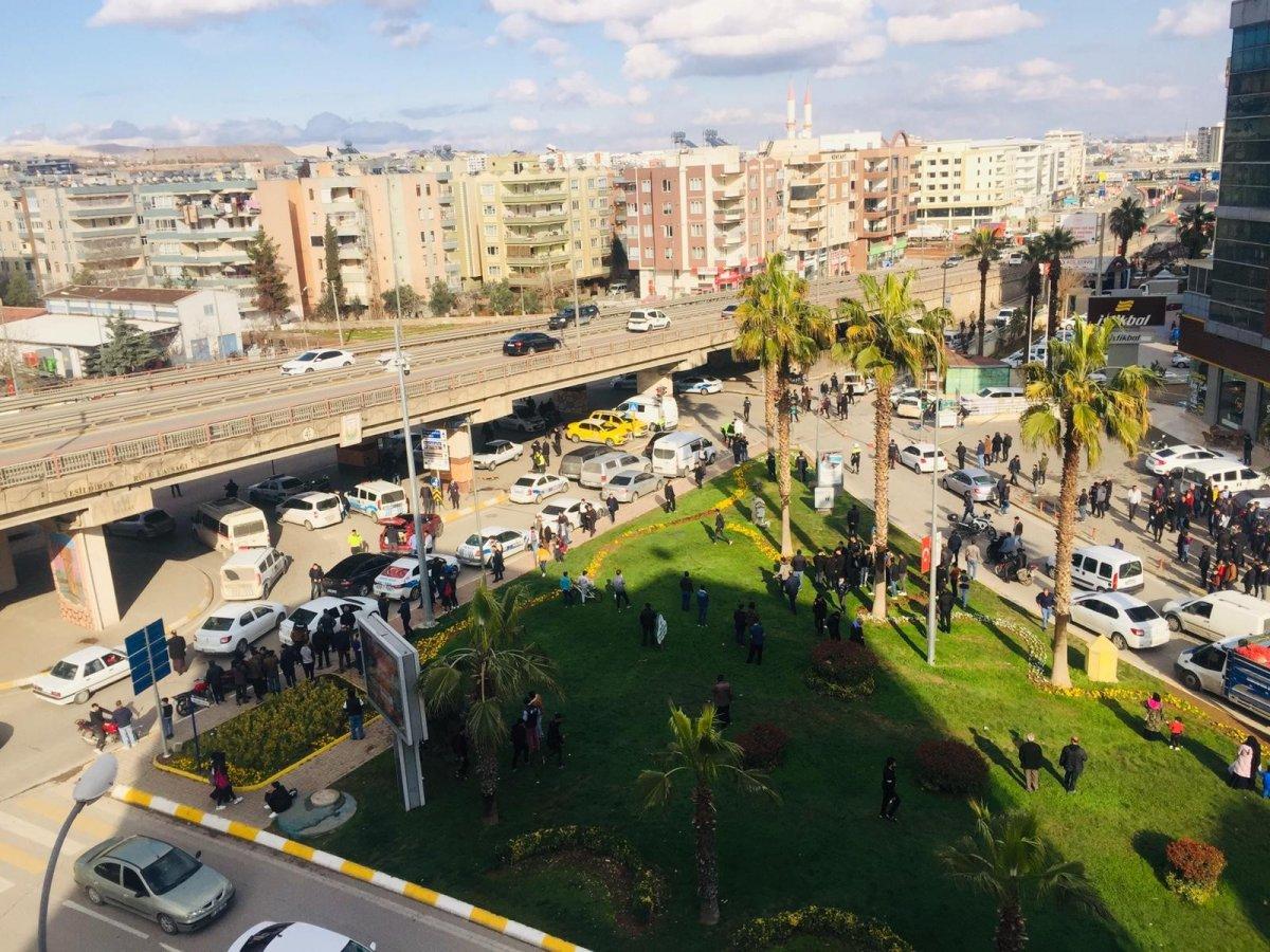 Şanlıurfa'da 2 polis, peşine düştükleri zanlı tarafından vuruldu