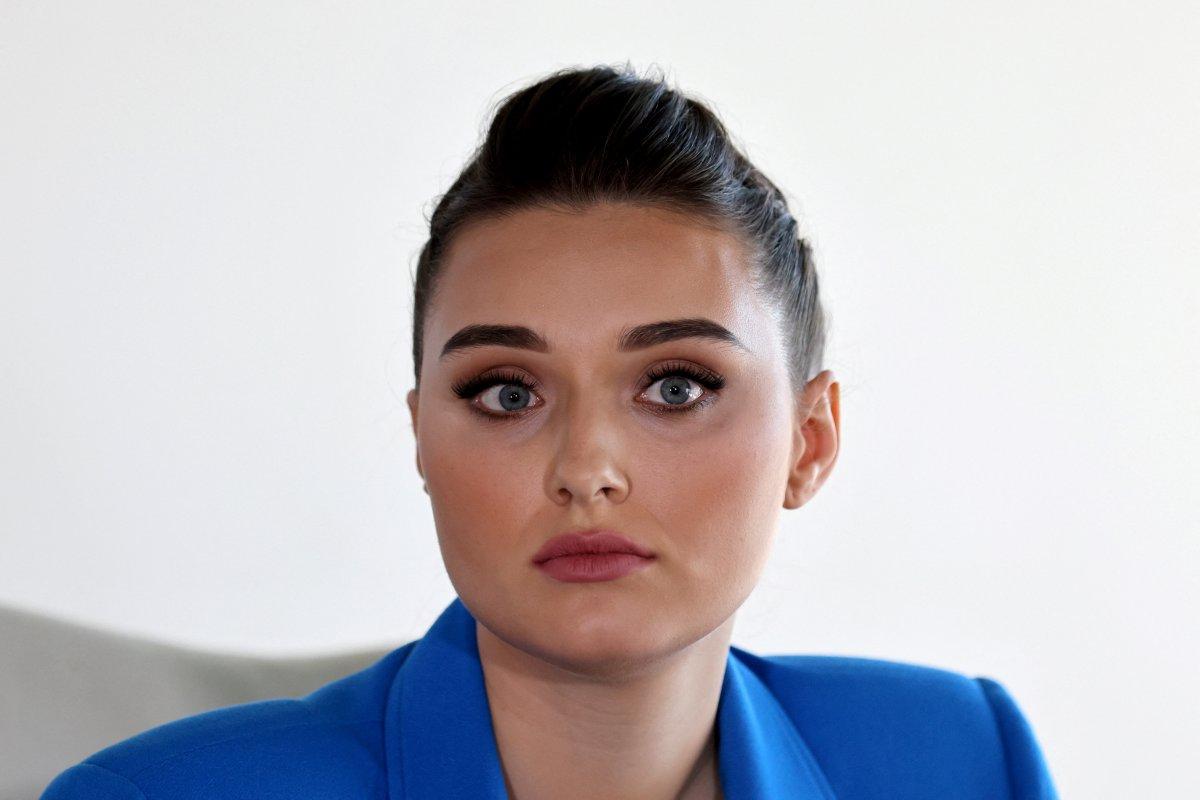 Ukrayna güzeli Didusenko: Ülkemi silahlandırın