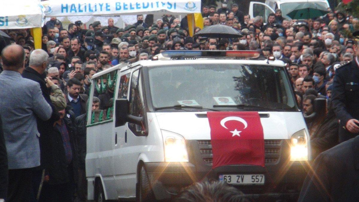 Şanlıurfa’da şehit düşen polisler için tören