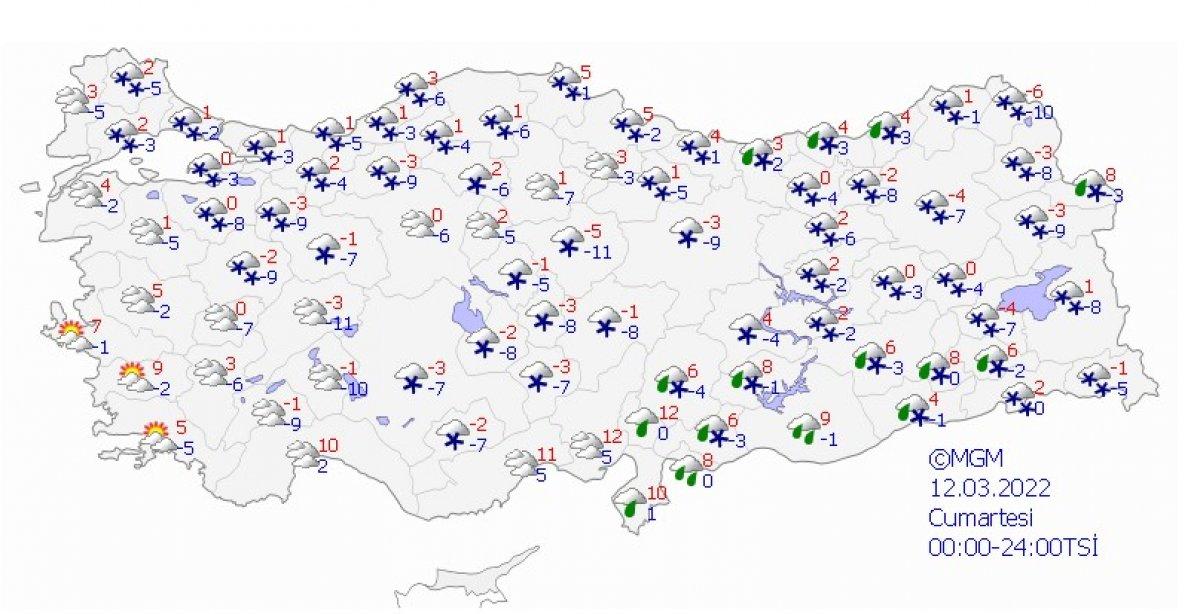 İstanbul'da hafta sonu kar yağışı etkisini artıracak