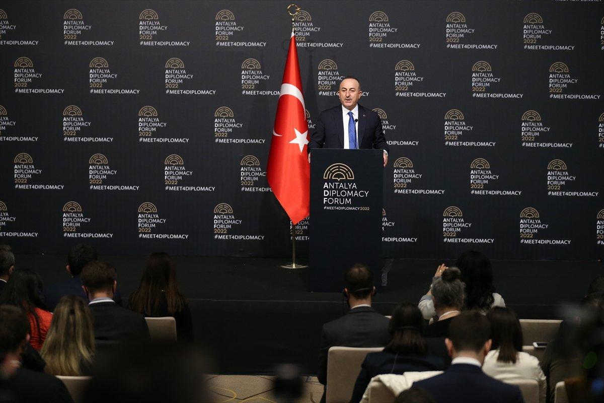 Mevlüt Çavuşoğlu'ndan, Rusya - Ukrayna zirvesi değerlendirmesi