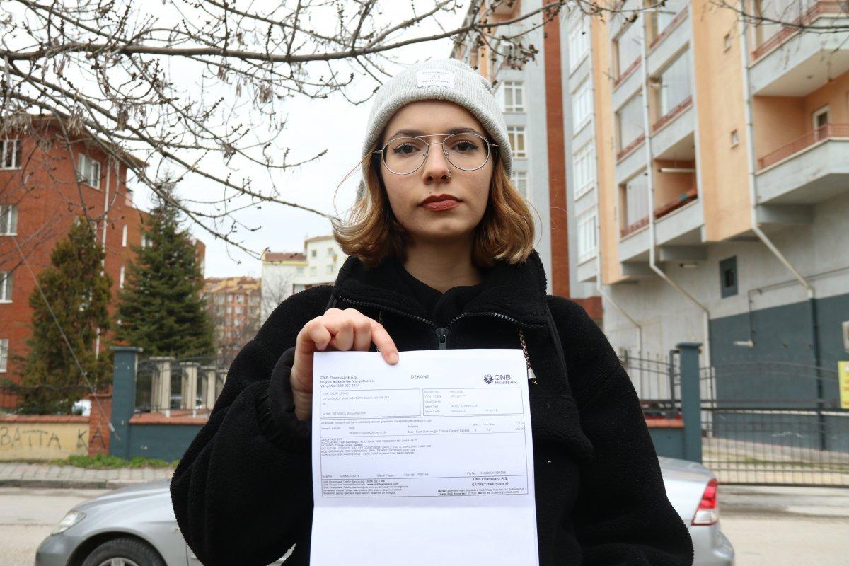 Eskişehir'deki genç kız, teknik servise yolladığı telefonuna ulaşamıyor