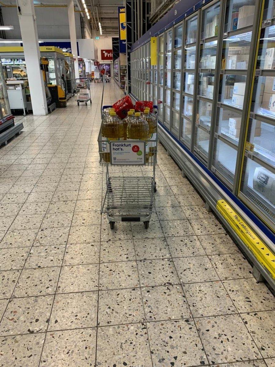 Almanya'da yağ ve un krizi yaşanıyor