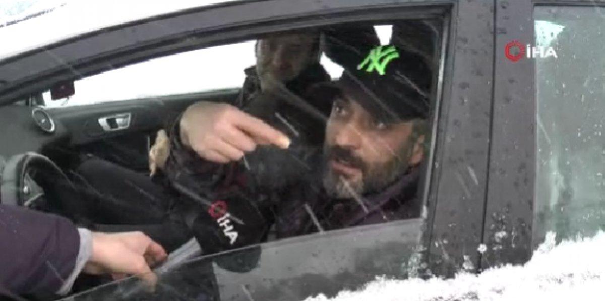 İstanbullulardan kar tepkisi: Ekrem İmamoğlu sınıfta kaldı