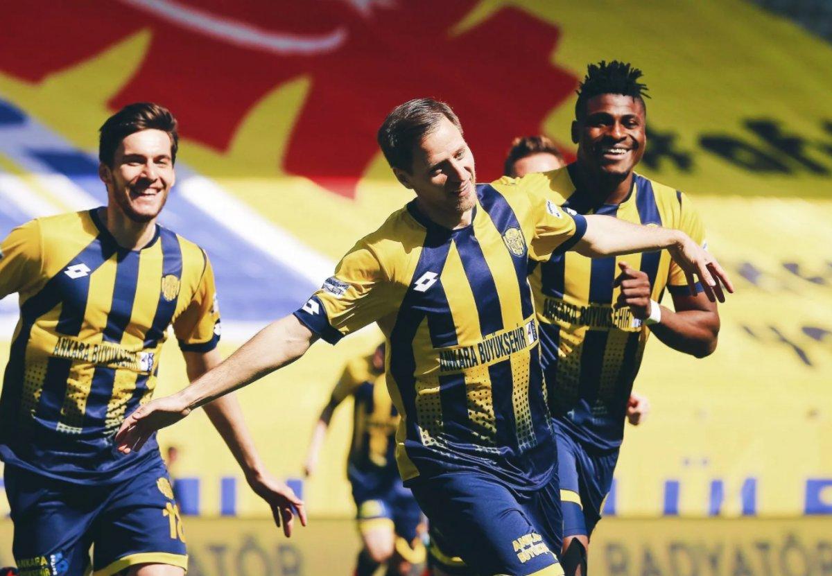 Rothen: Messi sahtekar