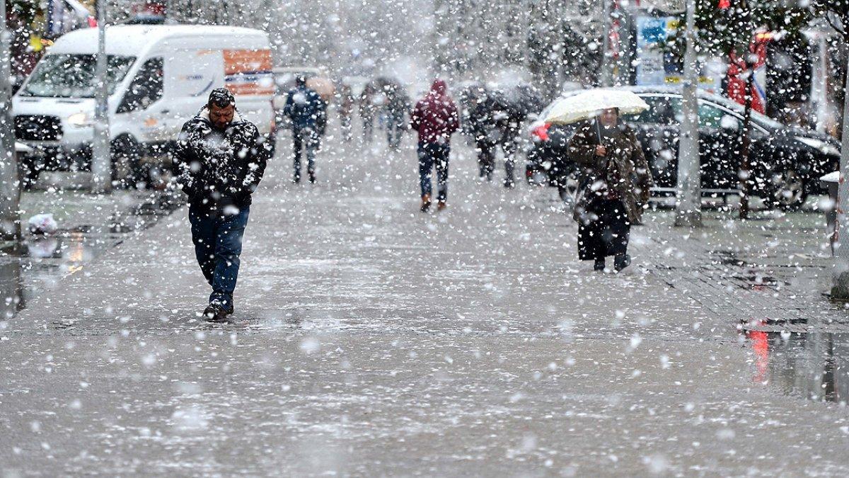 Meteoroloji'den cumartesi için kar uyarısı
