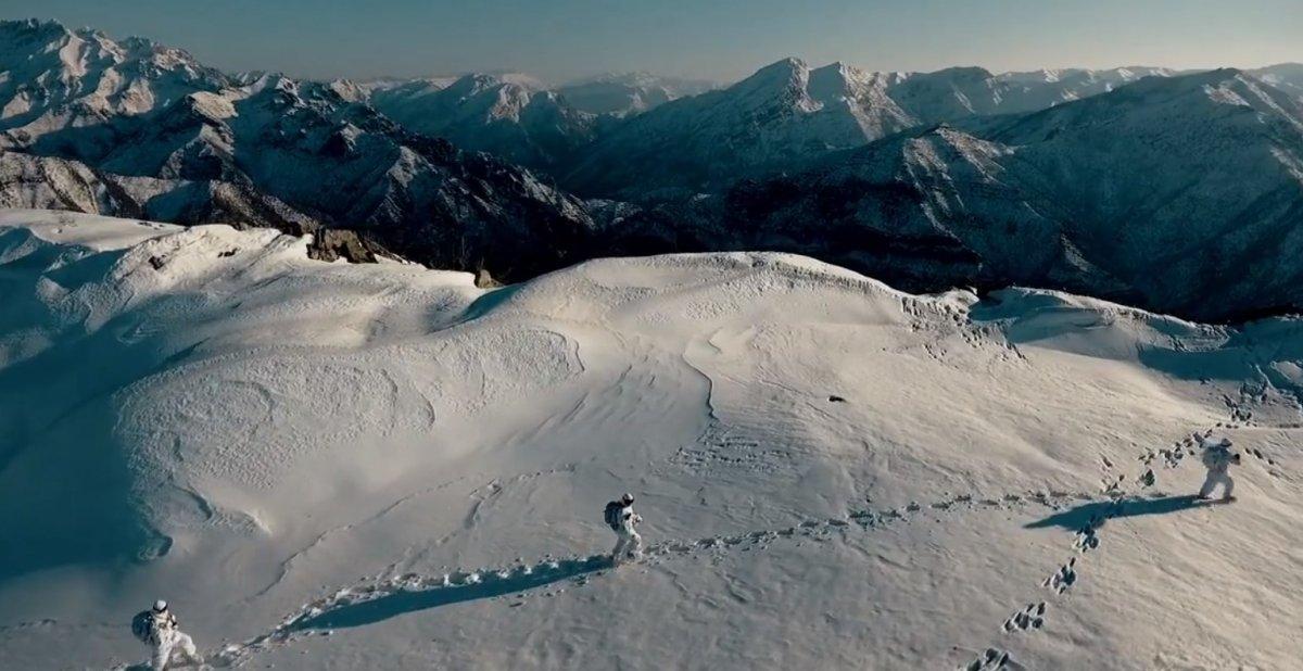 Mehmetçik, zorlu hava ve arazi koşullarında vatan nöbetinde
