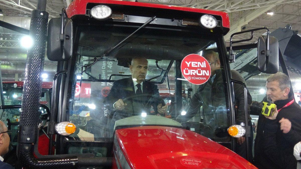 Bakan Kirişçi: Kendi kendimize yeter hale geleceğiz