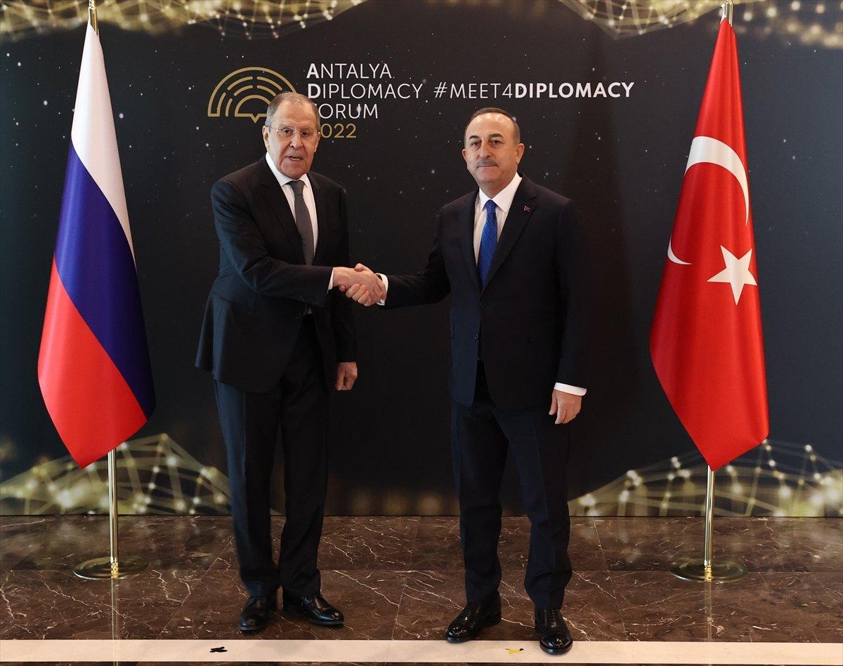 Mevlüt Çavuşoğlu, Sergey Lavrov ile görüştü